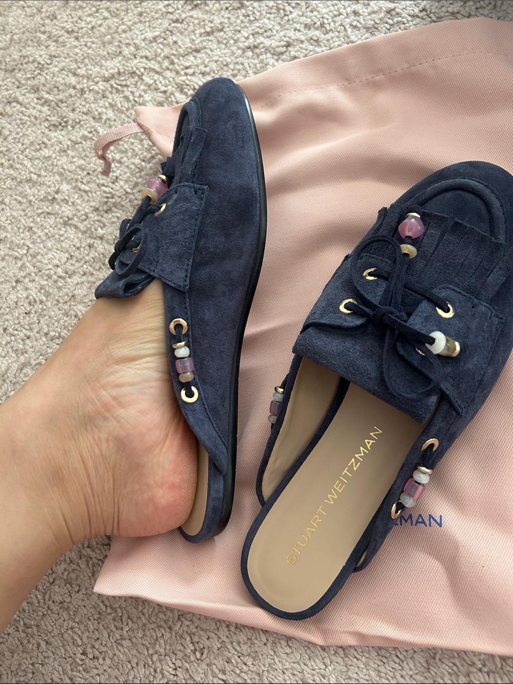 Stuart Weitzman Moccasin mule. Fit 7.5 - Picture 7 of 11